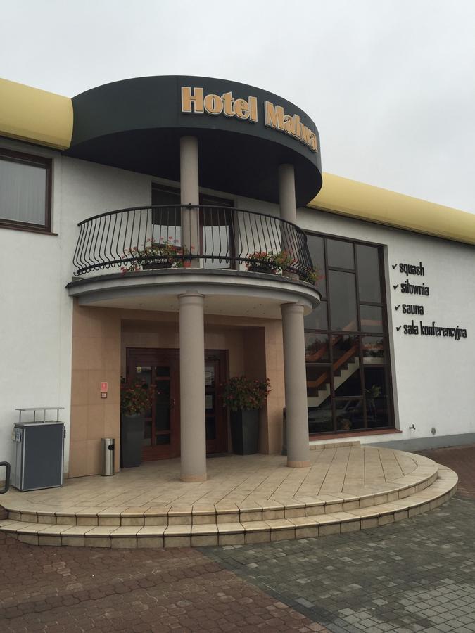 Hotel Malwa Ostrów Wielkopolski Exterior foto